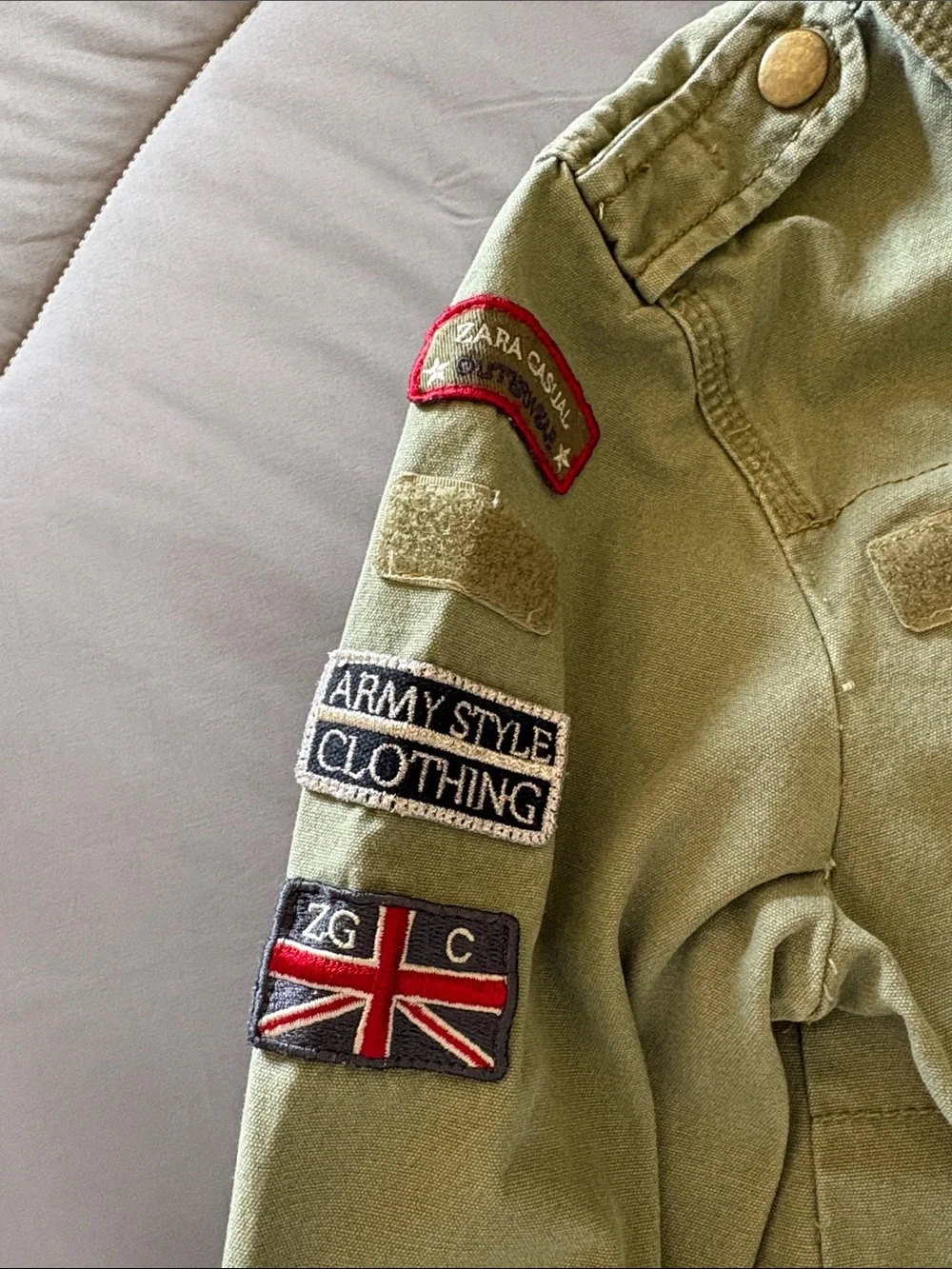 Zara Girls Olive Green Utility Jacket with Patch Detail EUC 7/8